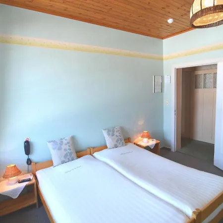 Former With Swimming Pool, Jacuzzi And Sauna For Family Groups 马尔梅迪