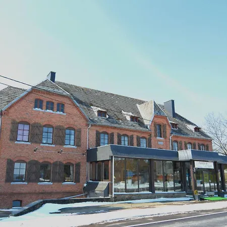 度假居 Former With Swimming Pool, Jacuzzi And Sauna For Family Groups